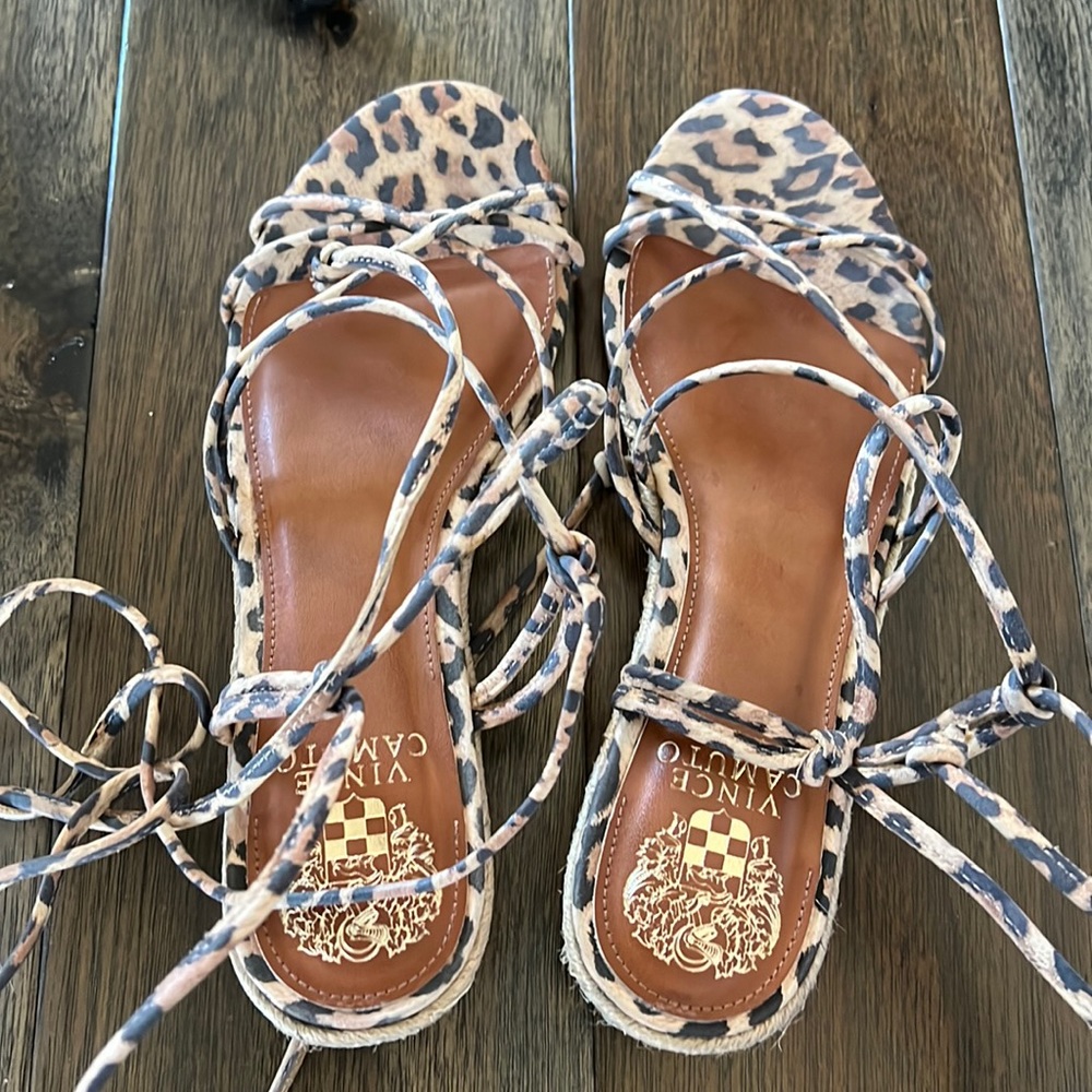 Vince camuto Sandals
